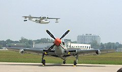 Fly-by at the 2005 Canadian Aviation Expo in Oshawa Ontario.