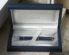 The M605 in its presentation box.