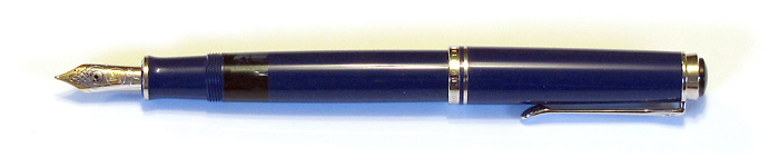 Pelikan Souverän M605 with Fine 14K Gold Nib, from 2011.