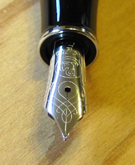 Closeup of the Polar Lights' rhodium plated 18K gold nib.