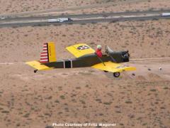 Fritz Wagoner flying his VP-1 over the desert.