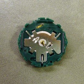 Another shield retains the Y121E4 movement.